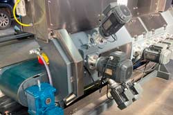 Máquina pronta após a reforma da Rochar Máquina pronta após a reforma da Rochar